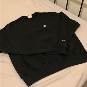 Men’s Black Champion Crewneck Sz Large!